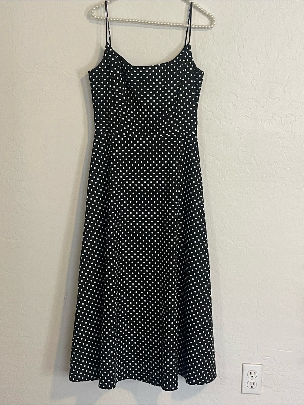 vintage Jessica Howard black and white polka dot spaghetti strap dress. Size 6
